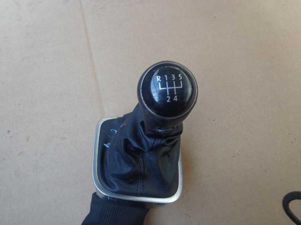 LEVIER DE VITESSE VW POLO 6R - Vue 1